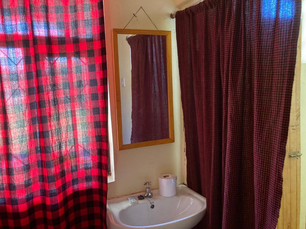 Lake Natron Maasai Guesthouse Mtowabaga Экстерьер фото