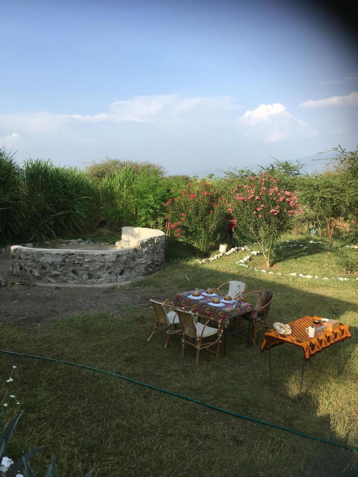 Lake Natron Maasai Guesthouse Mtowabaga Экстерьер фото