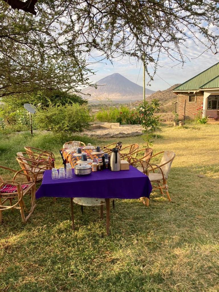 Lake Natron Maasai Guesthouse Mtowabaga Экстерьер фото